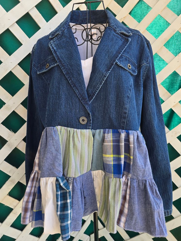 Plaid ruffle denim jacket